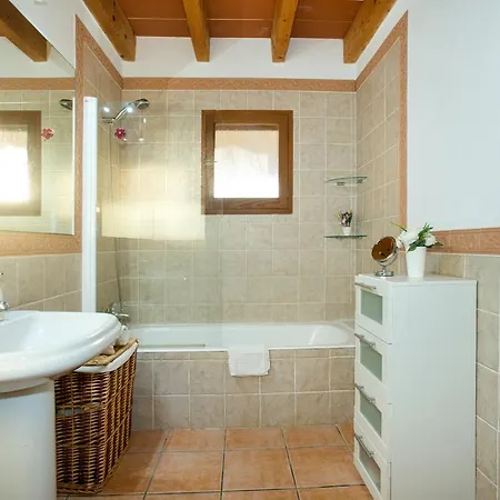 Paxeco With Large Pool And Jacuzzi Pollenca