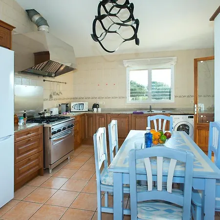 Villa Paxeco With Large Pool And Jacuzzi *