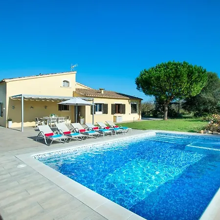 Paxeco With Large Pool And Jacuzzi